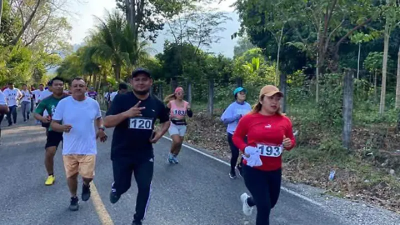 Carrera Alfa Villa Comaltitlán